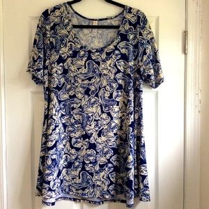 LuLaRoe Perfect T
